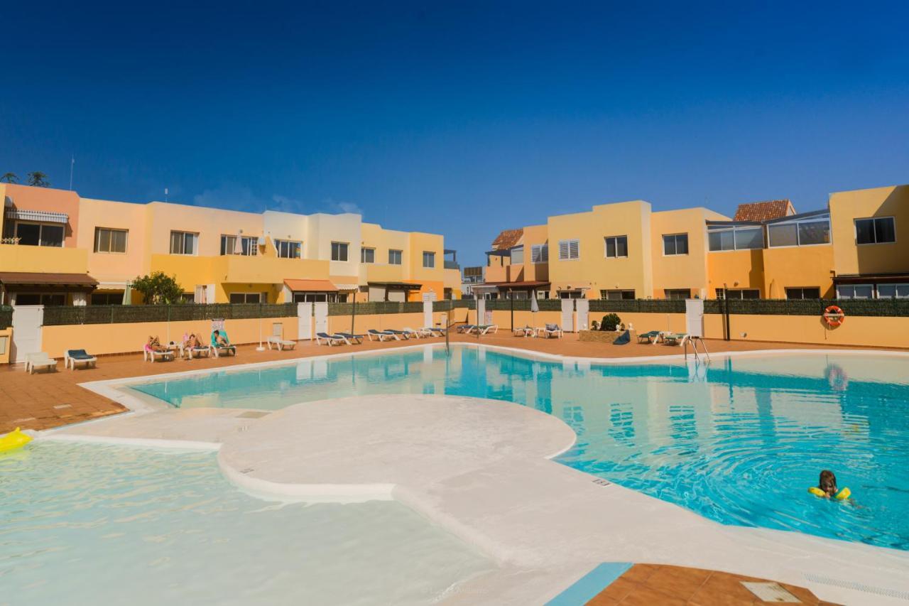 Apartament Beach คอร์ราเลโฮ ภายนอก รูปภาพ